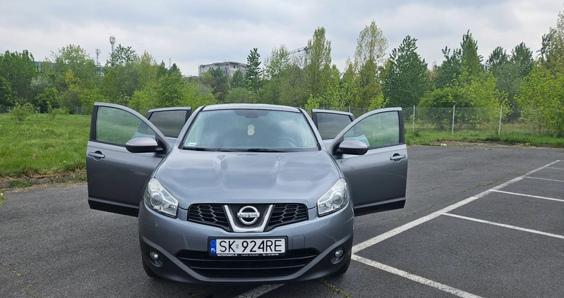 Nissan Qashqai cena 29500 przebieg: 245765, rok produkcji 2011 z Katowice małe 277